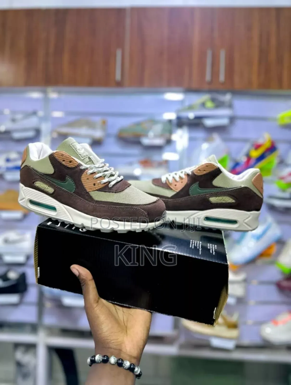 Fresh Kicks Air Max 90