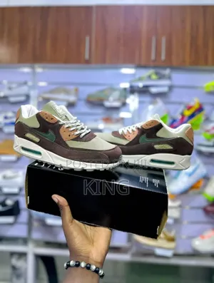Fresh Kicks Air Max 90