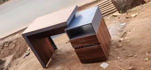 Office Table/ Modern Office Tables