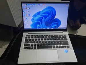 Laptop HP ProBook 430 G8 16GB Intel Core i7 SSD 256GB