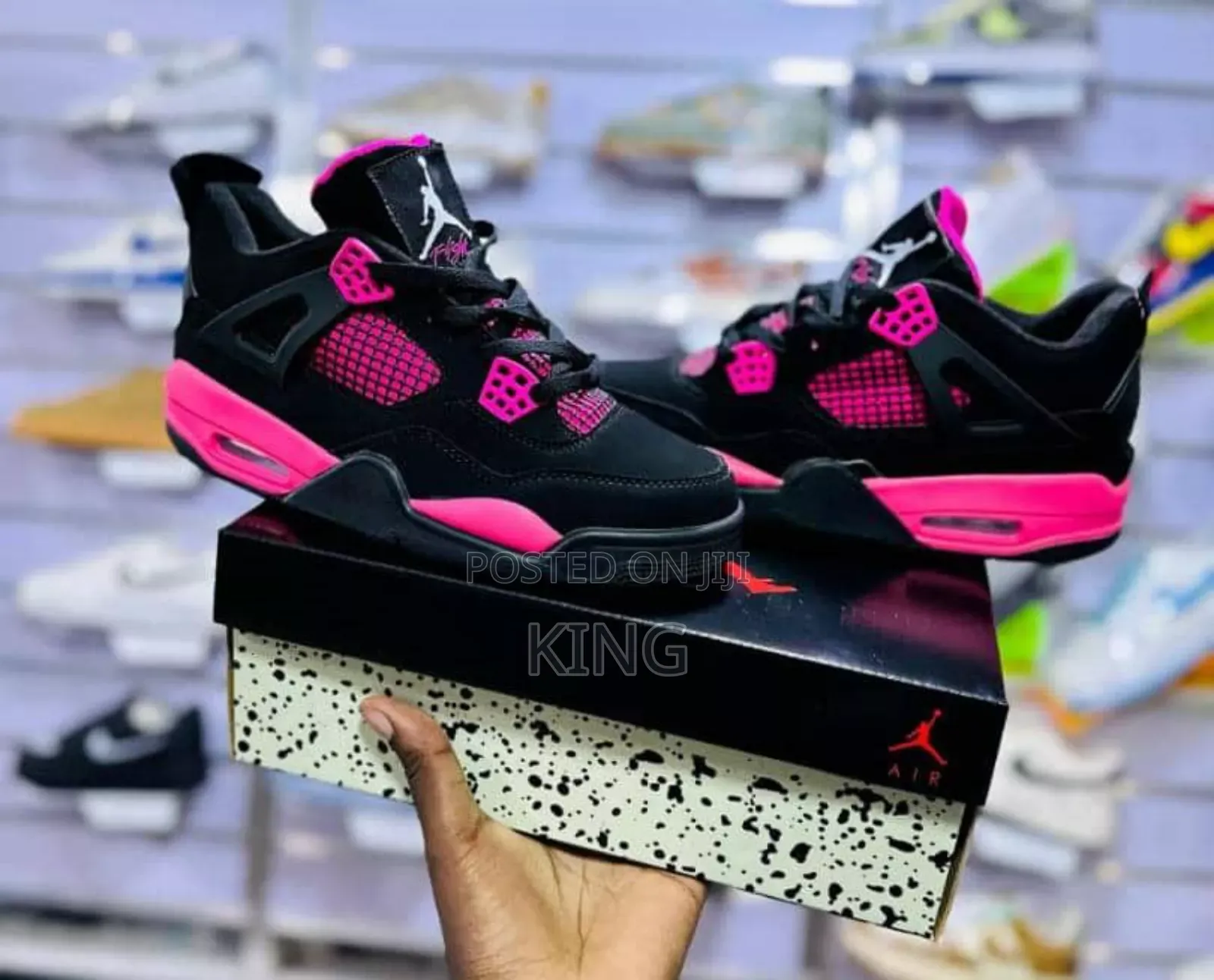 Air Jordan 4 Pink Thunder