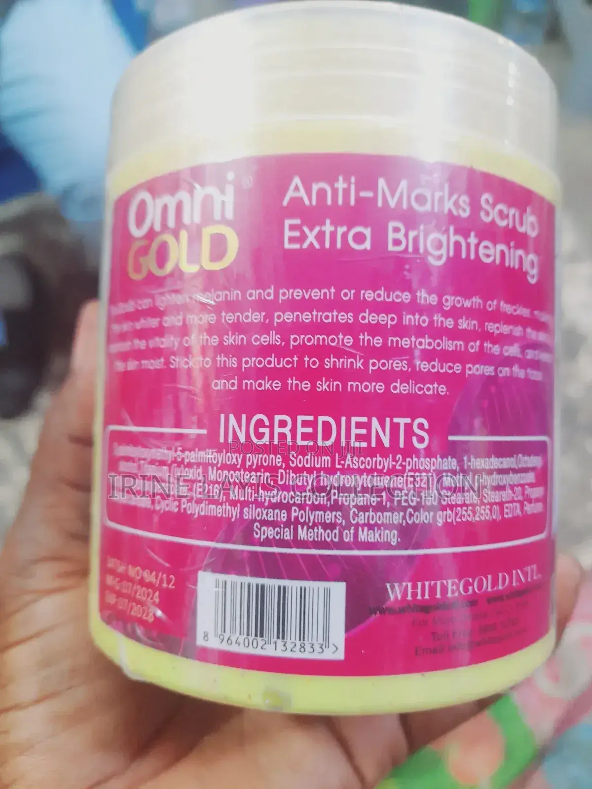 Omin Gold Extra Brightening Body Scrub