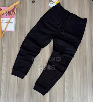 Maest Sweater Pants