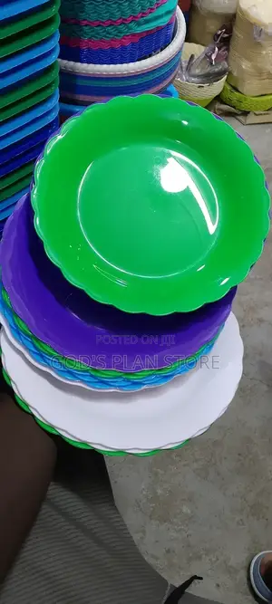 Plastic Plates Plastic Plates 12pcs
