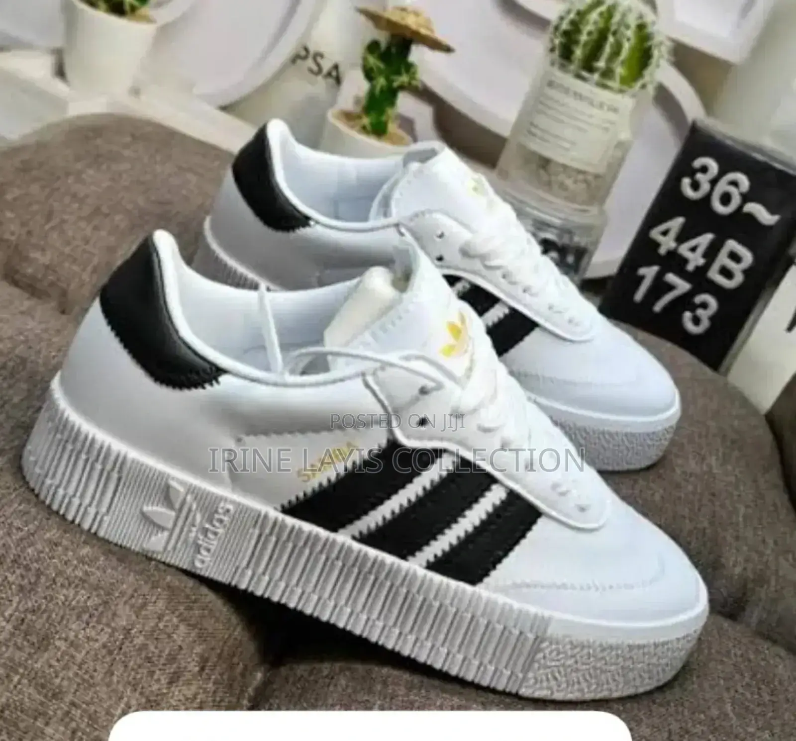 Women's Addidas Sneakers