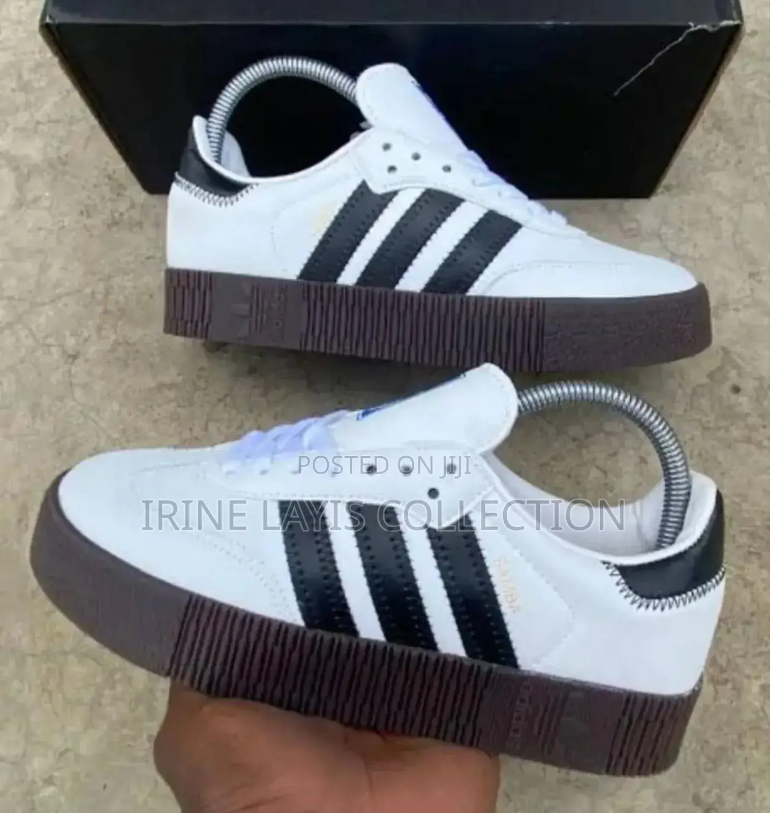 Women's Addidas Sneakers