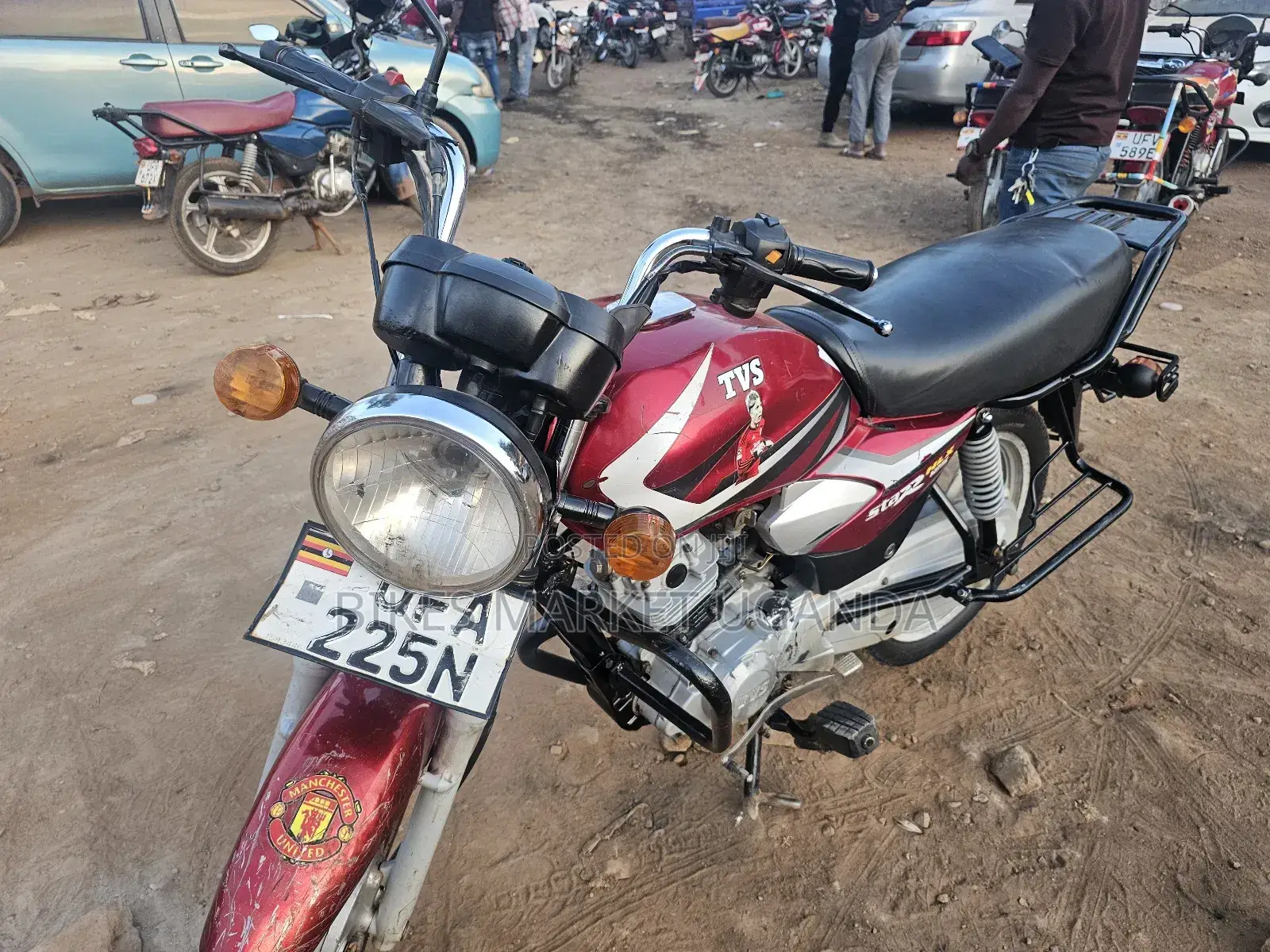 TVS HLX 125 2019 Red