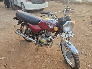 Bajaj Boxer 2018 Red