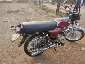 Bajaj Boxer 2018 Red