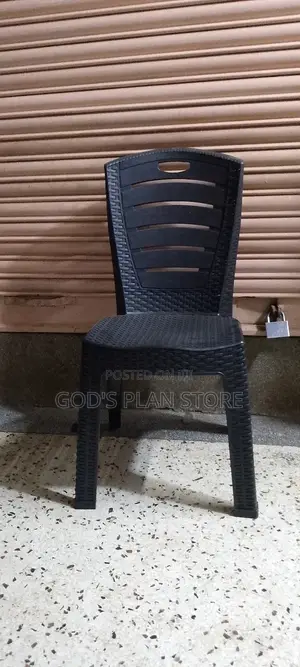 Executive Plastic Chairs Plastic Chairs Black