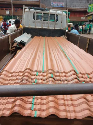 Versatile Harvest Gold Mart
