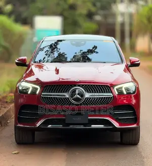 Mercedes-Benz GLE-Class GLE 400d 4MATIC 2021 Red