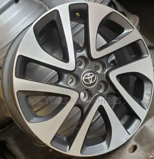 It's a Set of Rims Size 16 Very Nice N Japan Used Almost New