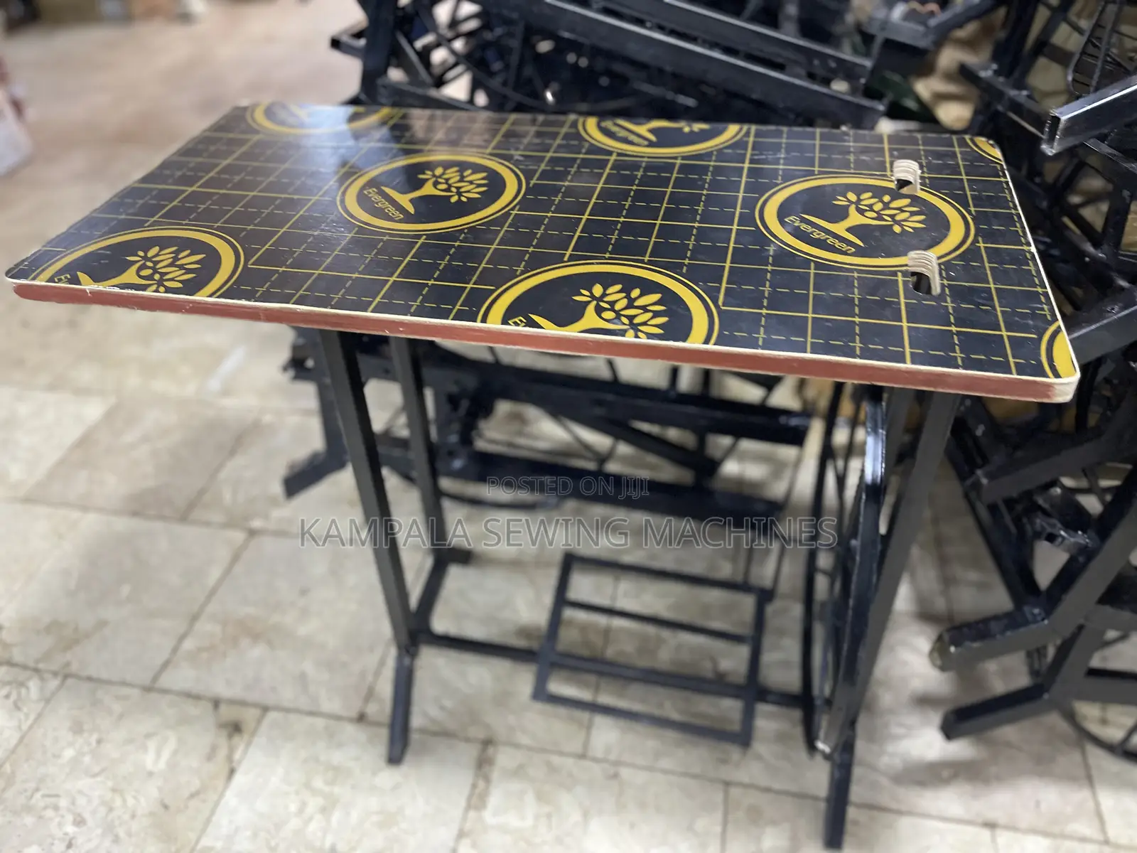 New Local Stand for Domestic Overlock Sewing Machine
