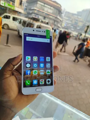 Vivo Y67 32 GB Silver