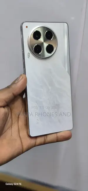 Tecno Camon 30 256 GB White