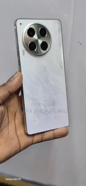 Tecno Camon 30 256 GB White