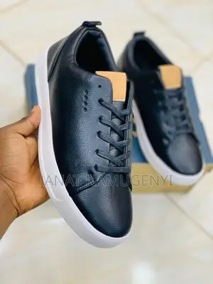 Ecco Sneakers
