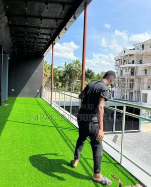 Balcony Artificial Grass Carpet Also Best for Shops.