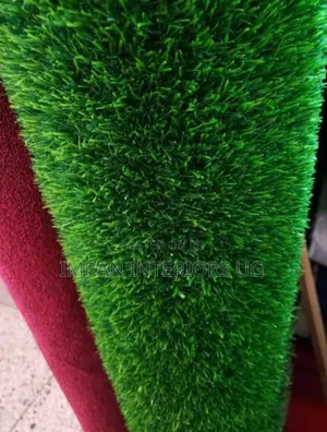 High Quality Grass Carpet Available Per Square Meter.