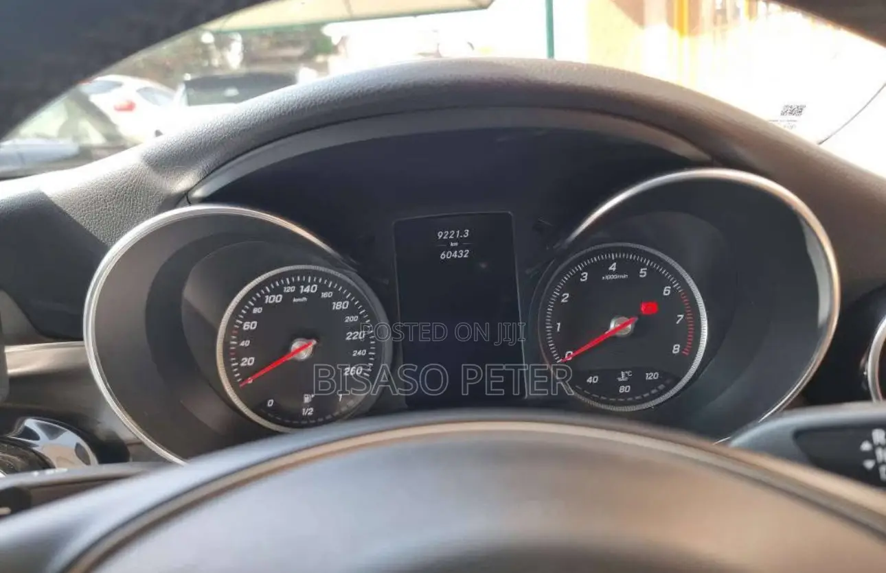 Mercedes-Benz C180 2015 White