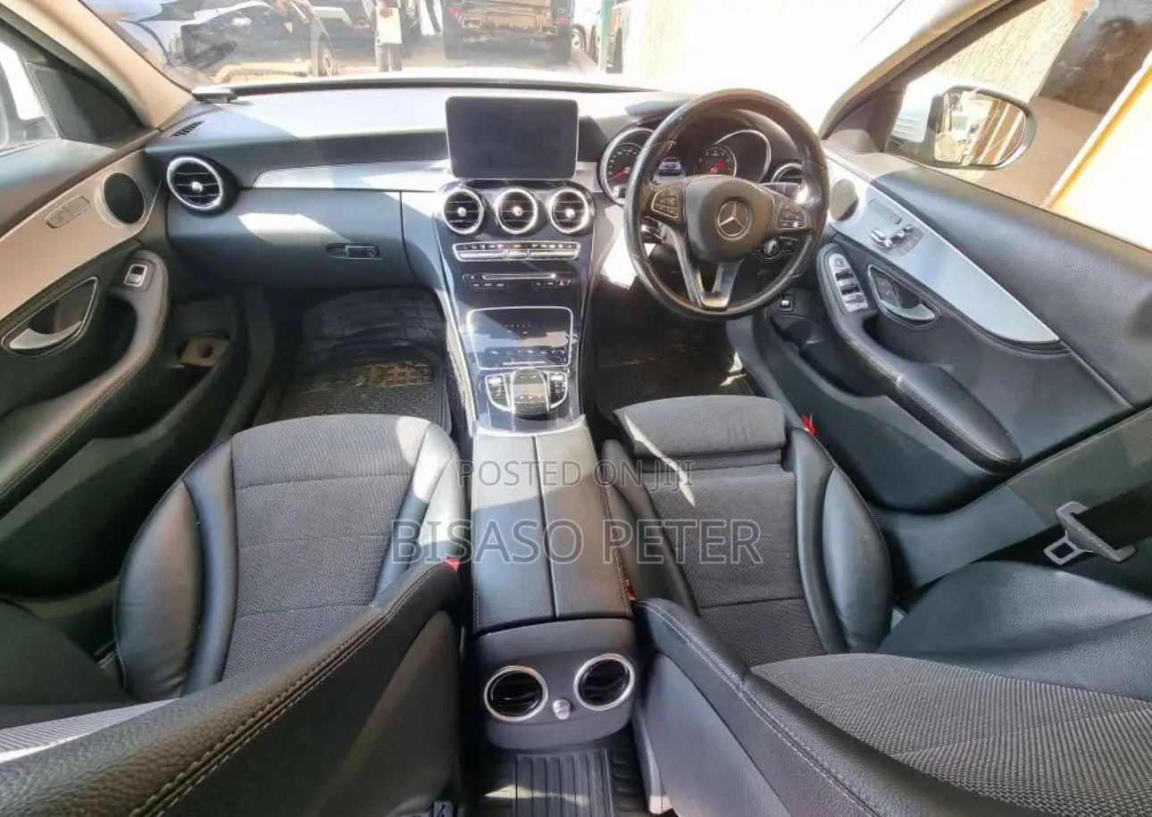 Mercedes-Benz C180 2015 White