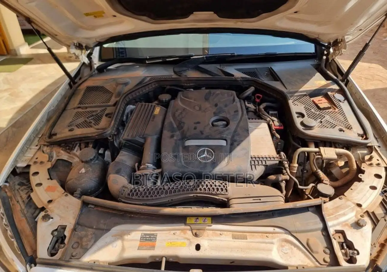 Mercedes-Benz C180 2015 White