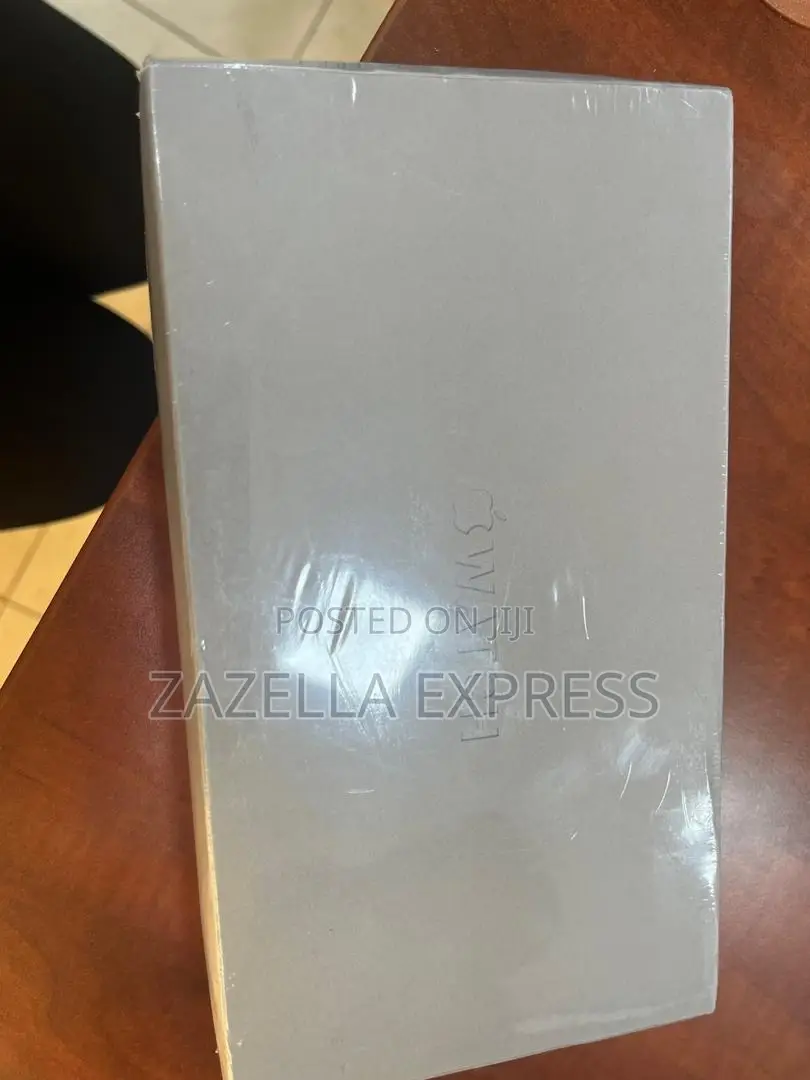 Apple Watch Ultra 2 2024