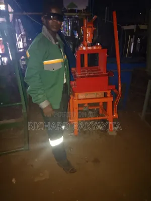 Electric Two Brick Making Machine