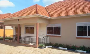 Furnished 3bdrm House in Kira for sale