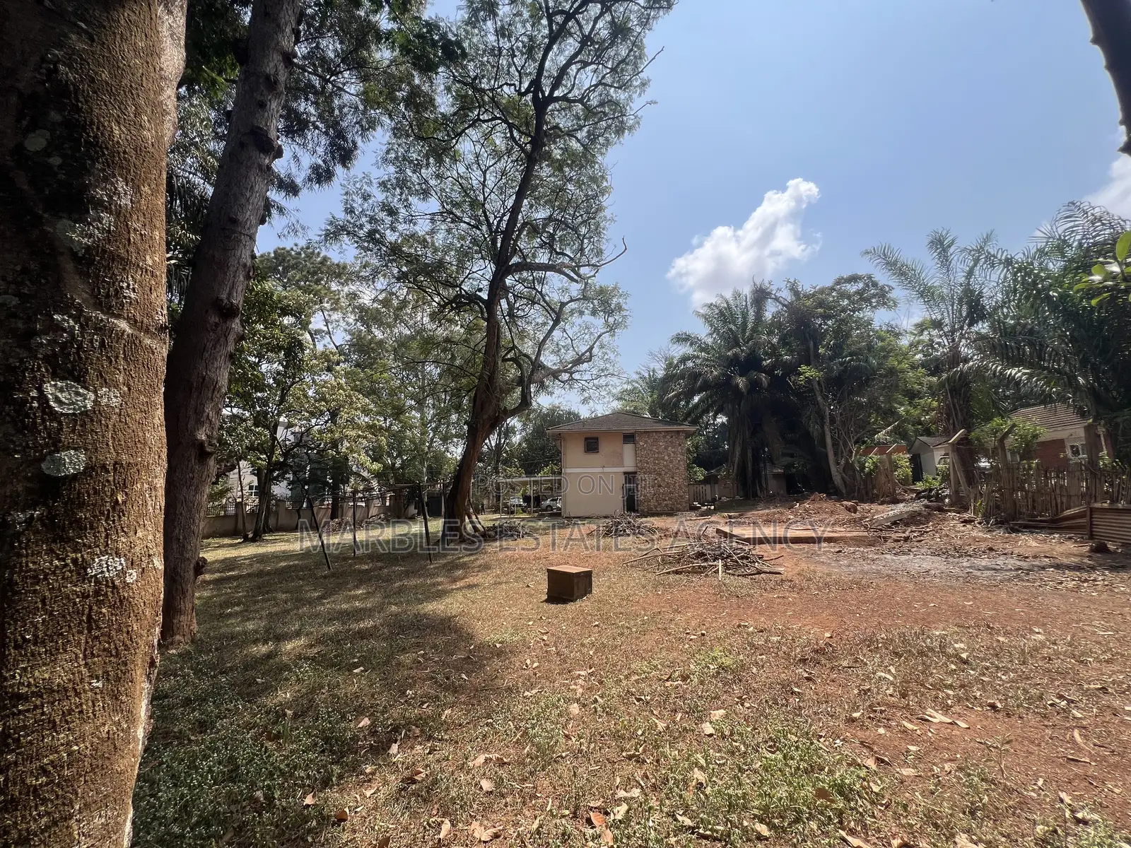 Plot for Sale in Bugolobi 73 Decimals