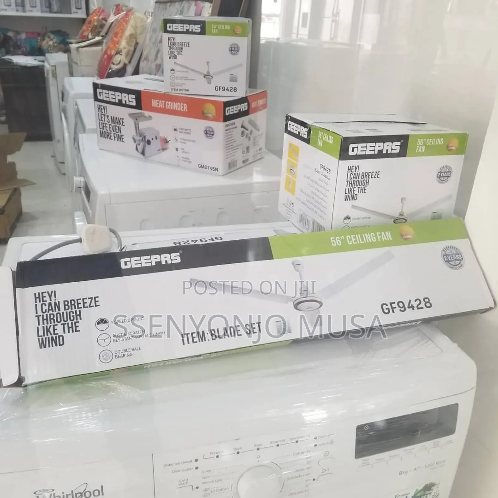 Geepas 56inchs 3-Blade Ceiling Fan