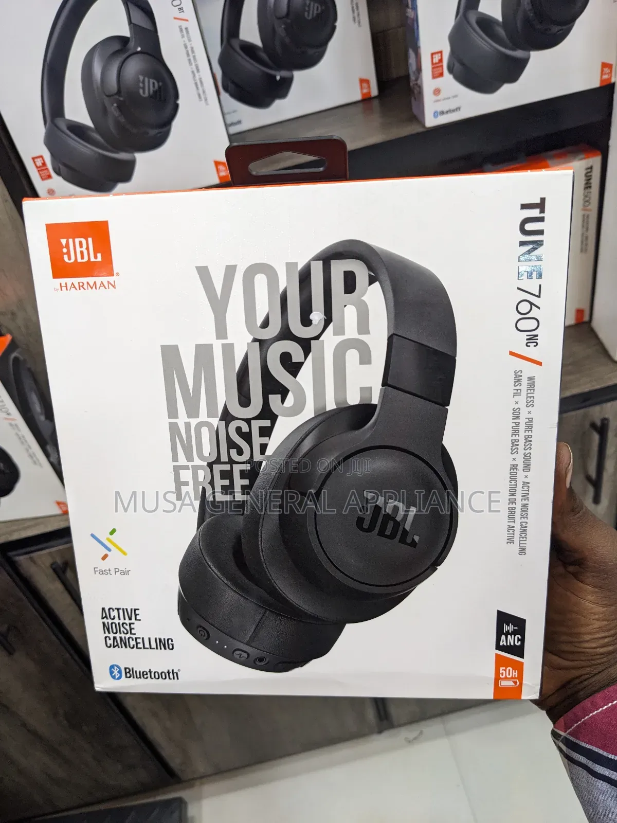 JBL Tune 760