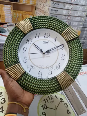 Sonam Quartz Wall Clock 8147
