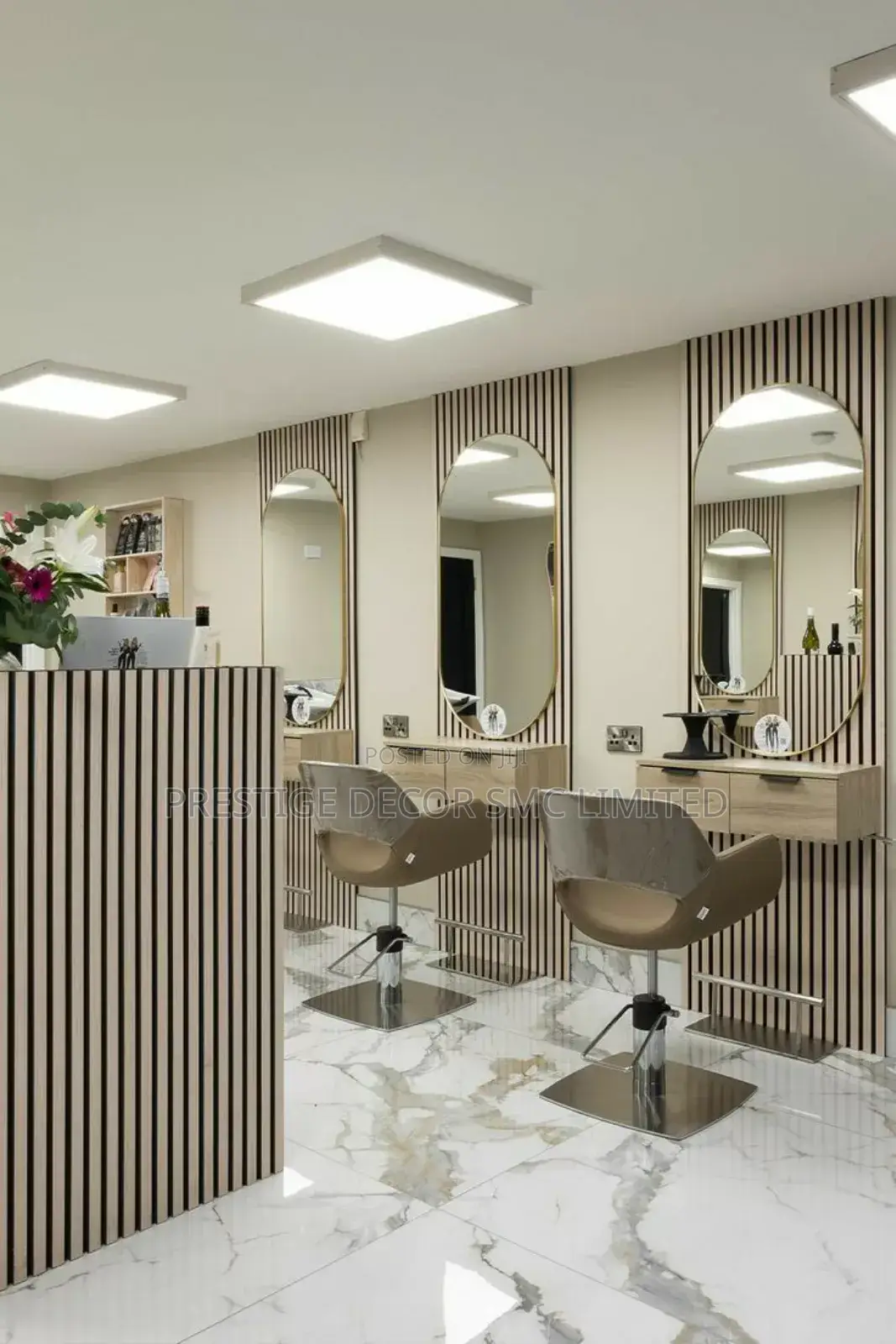 Saloon Designz en Mirrors