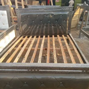5by6 Flat Gray Leather Bed With a Terrazzo Paint Frame