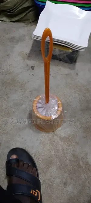 Plastic Toilet Brush