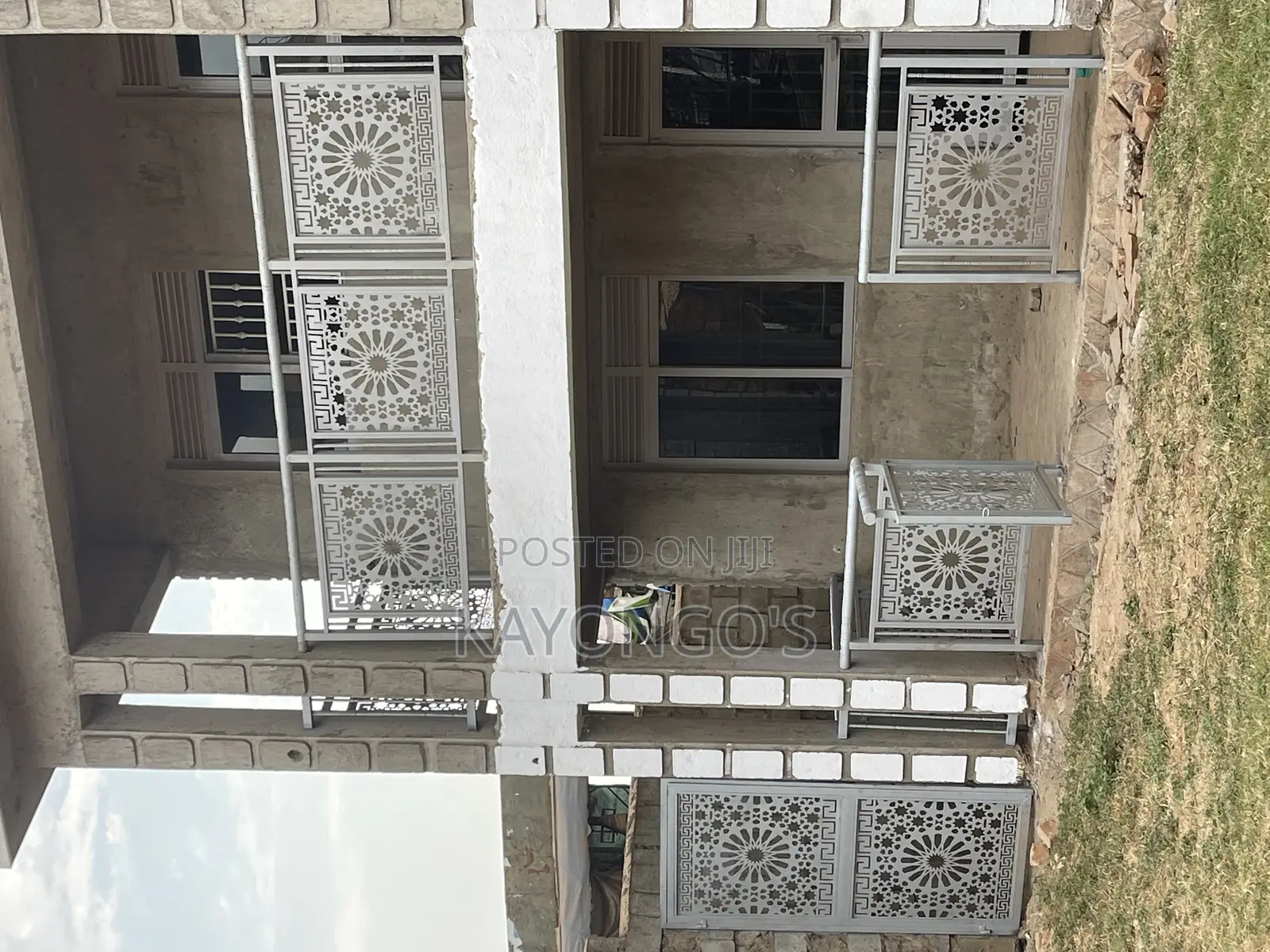 Railway Balooconies