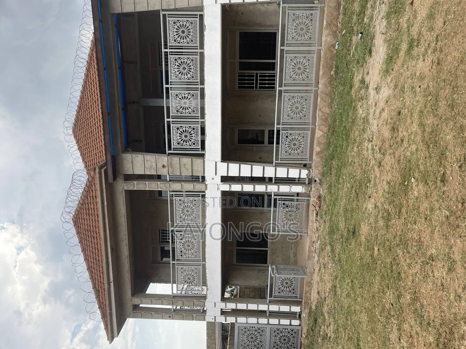 Railway Balooconies