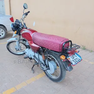 Bajaj Boxer BM100ES 2024 Orange