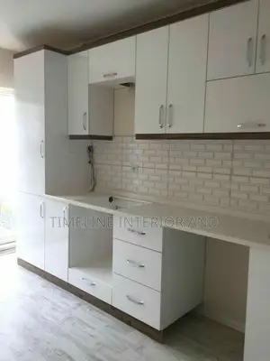 Kitchen Cabinets Installation – Urban Luxe