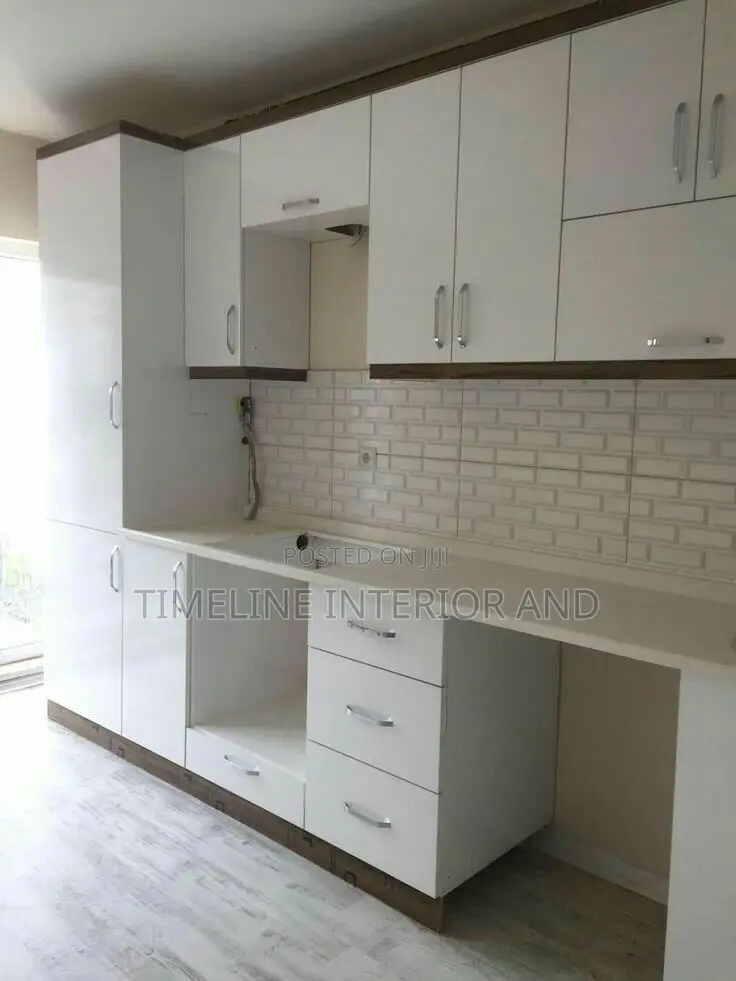 Kitchen Cabinets Installation – Urban Luxe