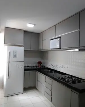 Kitchen Cabinets Installation – Modern Heritage