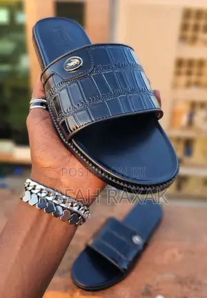 Men’S Black Lacoste Push in Leather Sandals