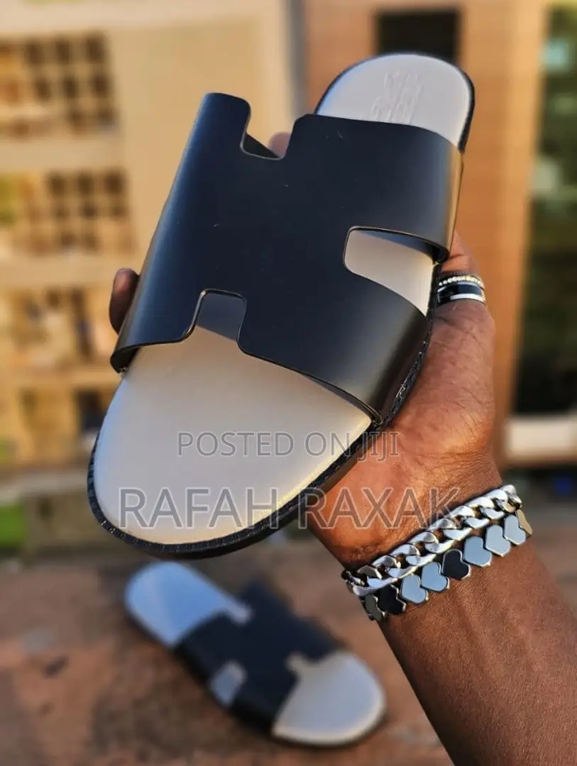 Original Black/Grey Hermes Push in Sandals