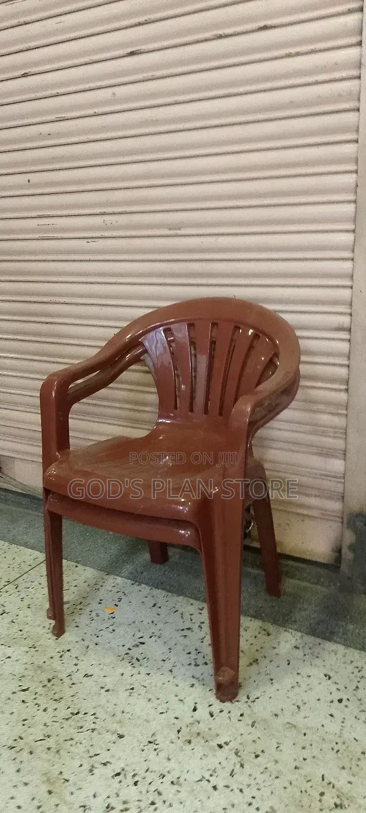 Maroon Plastic Chairs Plastic Chairs