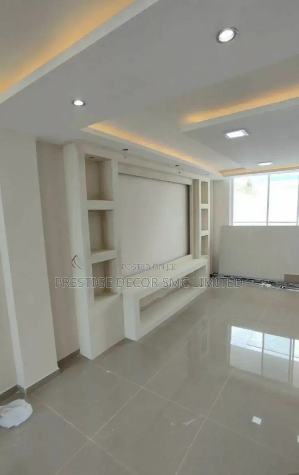 Styllish Gypsum Tv Unit