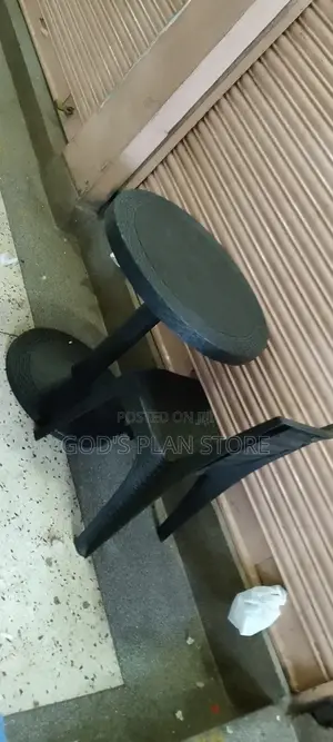 Plastic Reading Table Round and Chair