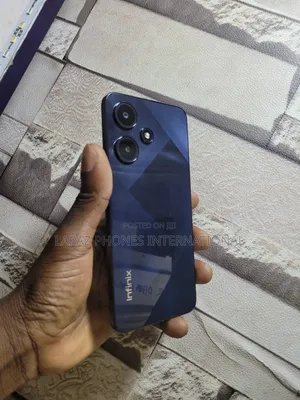 Infinix Hot 30i 128 GB Black