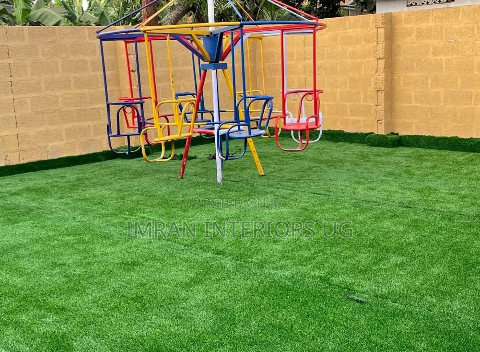 Artificial Grass Carpet Used in Children Play Area Available